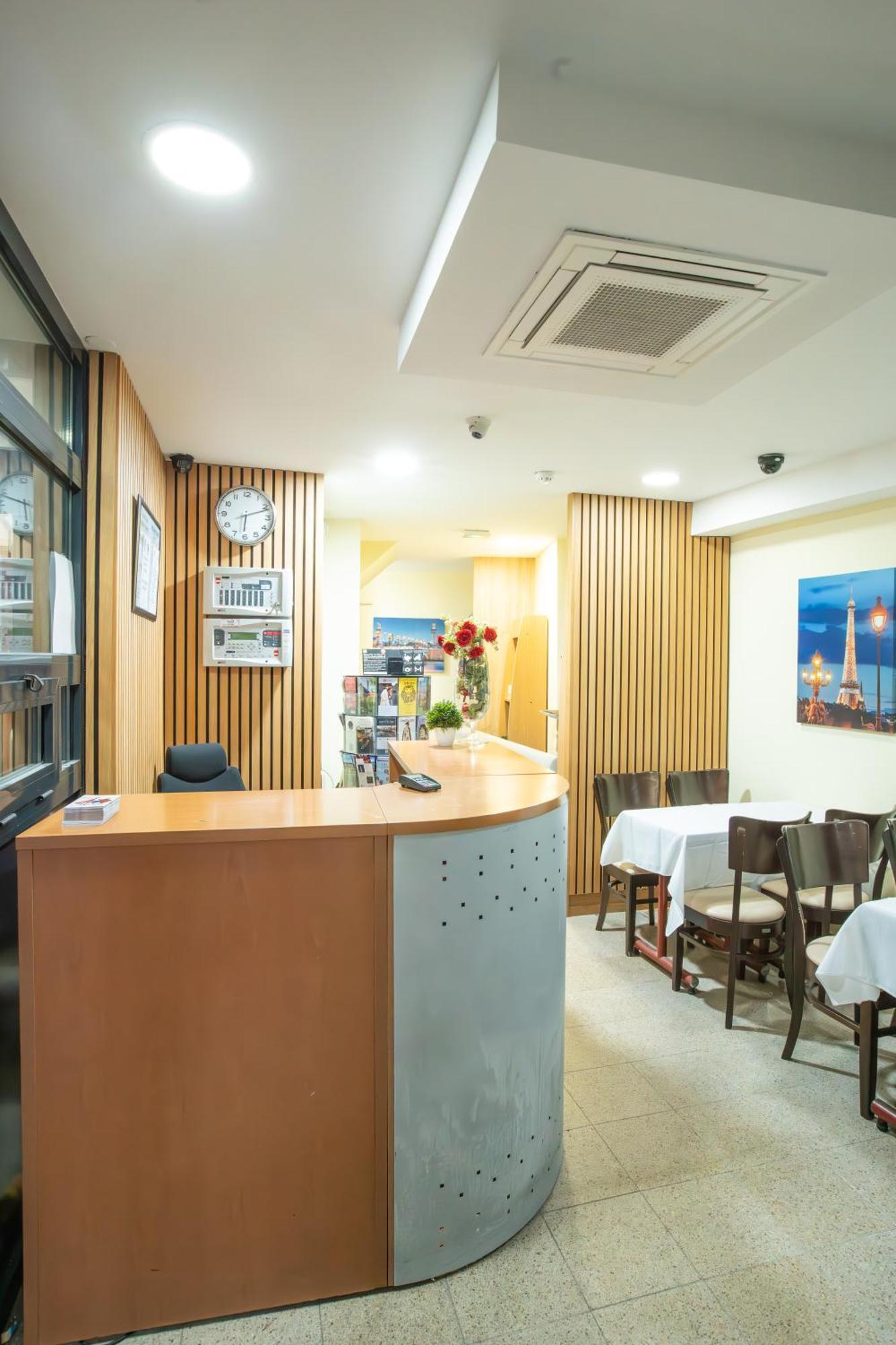 Aparthotel De La Terrasse Parijs